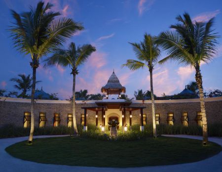 Shangri-La�s Villingili ������� ������������ �����